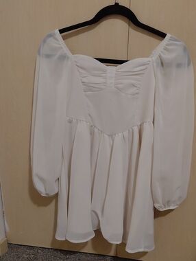 Girls White Long-Sleeve Dress